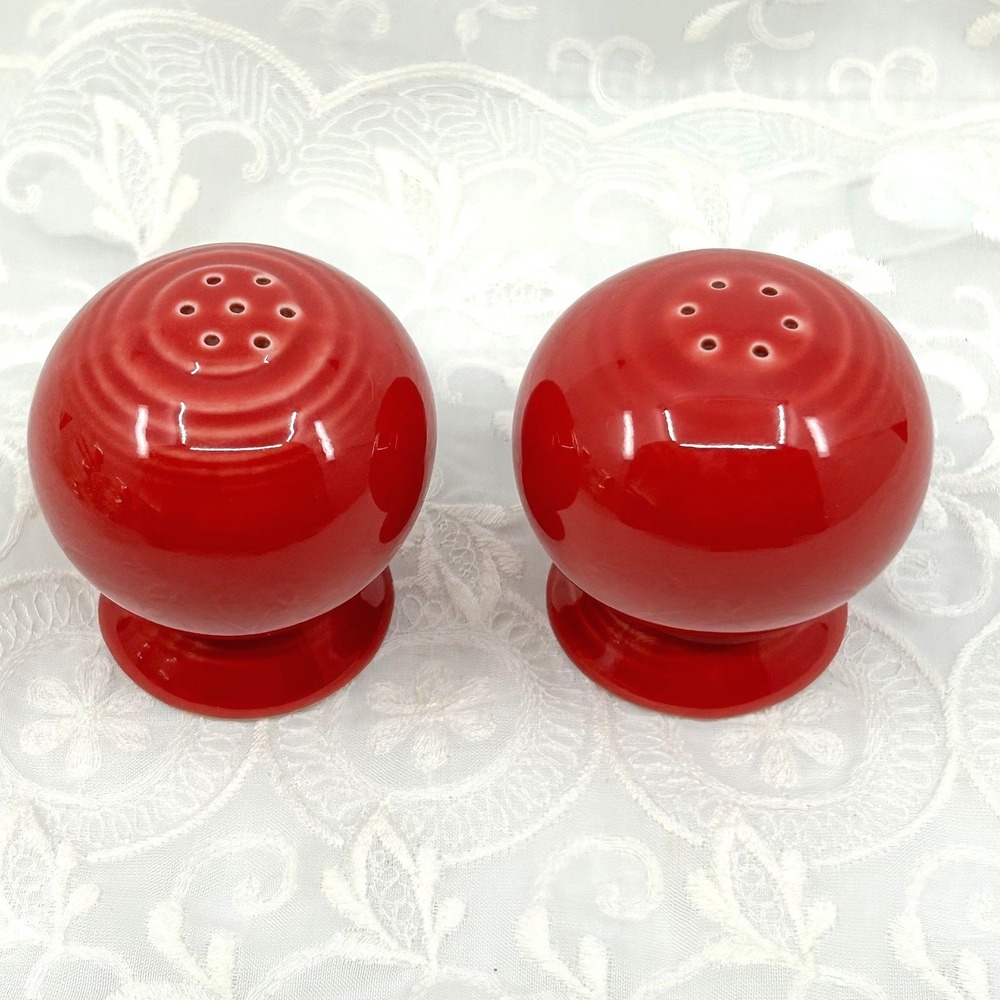 Fiesta Ware Scarlet Red Round Salt & Pepper Shakers Modern Ceramic Set Accent